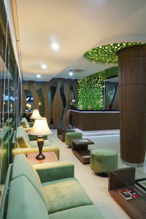 Green Eden Hotel Manado Exterior foto